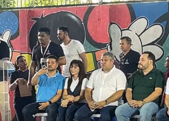 Entrega de mil registros de imóveis aos moradores do bairro Colônia Antônio Aleixo