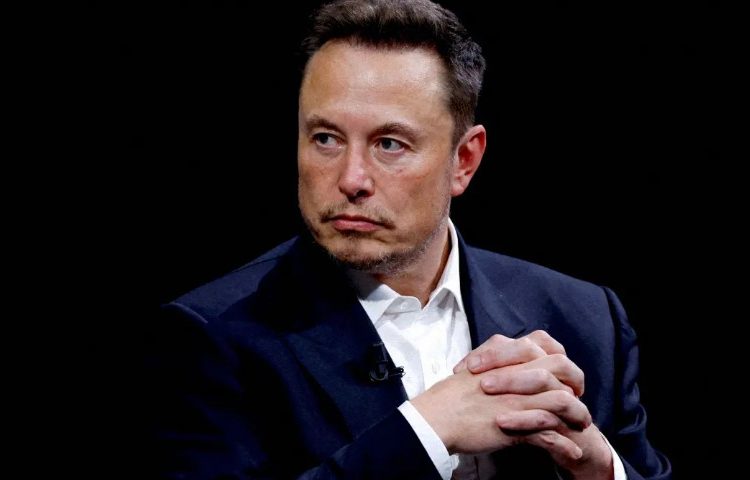 Elon Musk detalha uso de cetamina que faz para tratar “estado químico negativo”