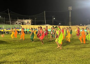 Dada a largada para abertura da Copa da Floresta diretamente do Municipio de Maués.