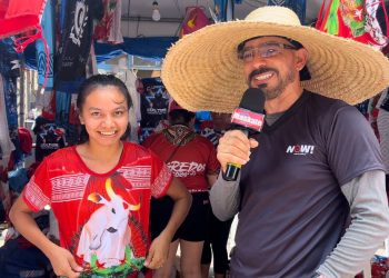 Comércios lotados na Ilha