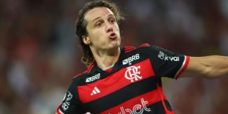 Flamengo marca no fim, vence o Bahia e assume liderança do Brasileirão
