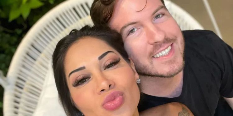 Ciumenta ou insegura? Maíra Cardi faz a limpa no celular do marido e tira toda mulherada que ele seguia