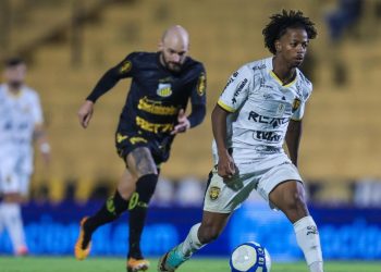 Novorizontino marca no final e empata em casa com o Amazonas pela Série B