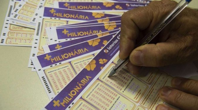 Uma aposta feita em Manaus, no Amazonas, acertou as seis dezenas e os dois trevos da + Milionária e levou. + Milionária