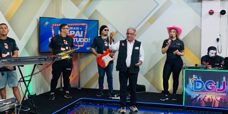 Bernardo Nunes com o melhor do ‘arrocha’ no “Papai Ganha Tudo”