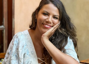 Assim como Camila Moura, Mani Rego ficou famosa após a participação de seu companheiro no BBB 24. Ela era. Mani Rego