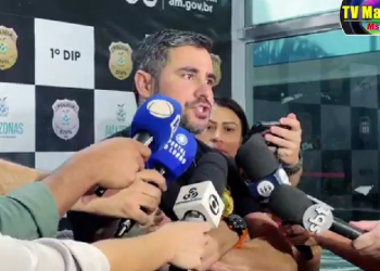 PC prende 4 pessoa integrantes de grupo que roubava lojas de eletrônicos em Manaus