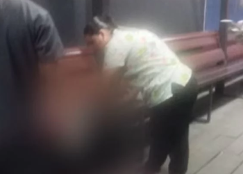 Uma moradora em situação de rua, identificada como Marinês, foi morta a pauladas, nesta segunda-feira (8). Moradora em