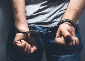 A Polícia Civil do Amazonas (PC-AM), por meio da Delegacia Interativa de Polícia (DIP) de Parintins (a. Preso homem