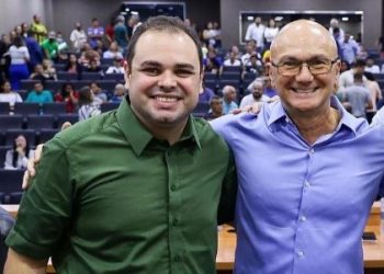 É fake: De pré-candidato a vereador, Menezão pode ser vice na chama de Bob