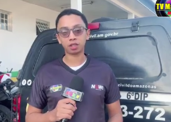 Duas pessoas são baleadas e um morre em frente a mercadinho em Manaus