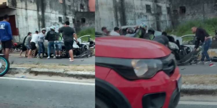 Revoltados, populares destroem veículo depois de atropelamento de motociclista; COM VÍDEO