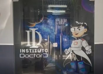 Presenteados realizam exames e escolhem óculos no Instituto Doctor D