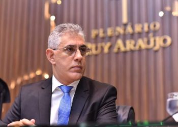 Nem Atroveran ou Elixir Paregórico alivia tensão da bronca que Durango Kid Duarte se meteu