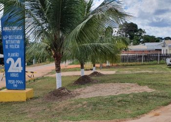 Um homem de 40 anos foi preso por violência familiar e violência contra o idoso contra as irmãs, de 53. Em Pauini