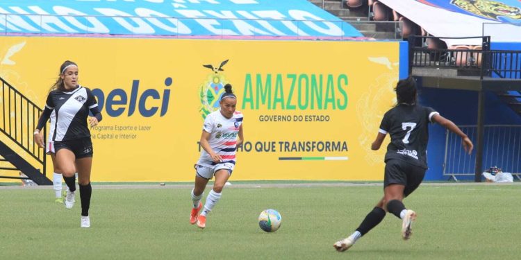 Arena da Amazônia foi palco do acesso histórico do 3B da Amazônia que venceu o Mixto (MT) nos pênaltis. Na Arena
