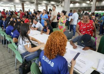 ‘Amazonas Meu Lar’ convoca primeiros pré-cadastrados no programa