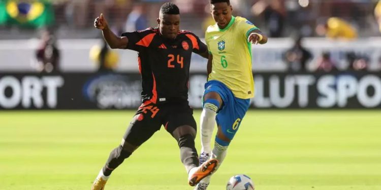 Brasil empata com a Colômbia e enfrentará Uruguai nas quartas de final da Copa América