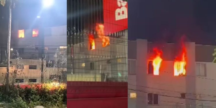 Samu socorre 6 pessoas que inalaram fumaça em incêndio em clínica de estética em Manaus