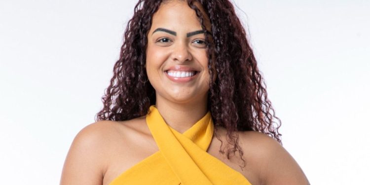 Ex-BBB revela que está há 22 dias sem tomar banho