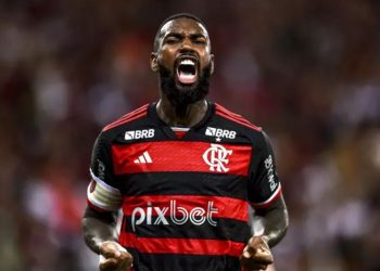 Flamengo sufoca Palmeiras, vence com sobras e abre frente na Copa do Brasil
