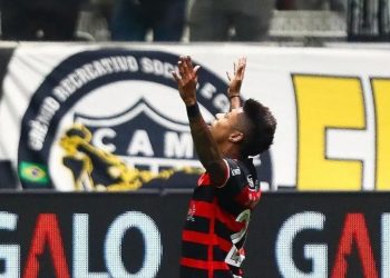 Flamengo castiga o Atlético-MG em plena Arena MRV e segue líder do Brasileirão
