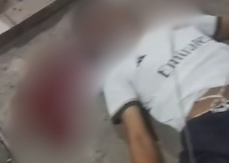 Pistoleiros invadem kitnet e matam jovem com tiros na cabeça no Parque 10
