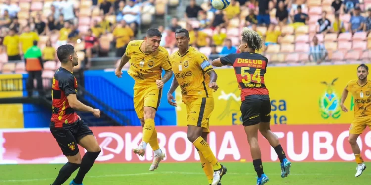 Fora de casa, Amazonas FC perde para Sport pelo Brasileirão na Série B