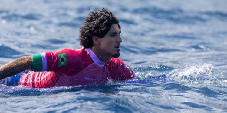Gabriel Medina ganha medalha de bronze nas Olímpiadas de Paris