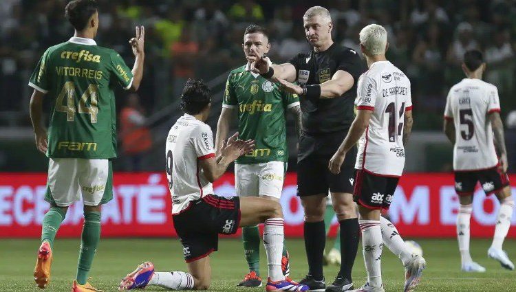 Em jogo difícil, Flamengo perde para o Palmeiras porém avança na Copa do Brasil