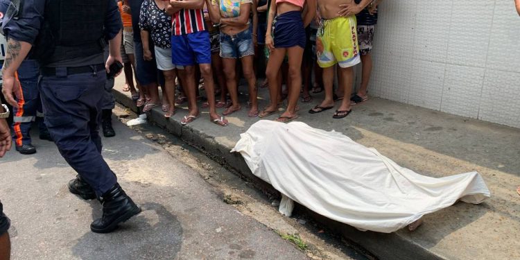Confusão termina com vendedor morto na Zona Leste de Manaus