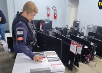 Grupo é preso por furtar eletroeletrônicos de loja em Manaus