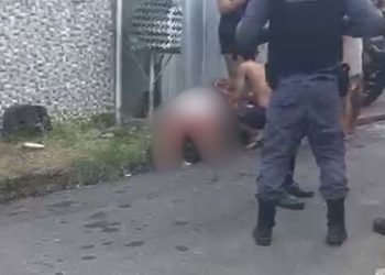 Leonardo Lopes dos Santos, 27 anos, morreu nessa quarta-feira (31), após ter sido baleado na frente de uma. Vídeo: