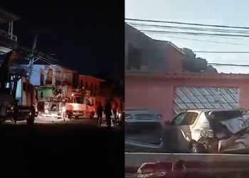 Um ônibus particular perdeu o controle, bateu em um poste, destruiu cinco carros e deixou moradores da rua. Vídeos: