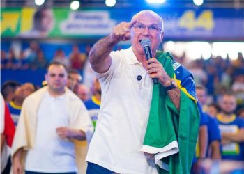 Fábrica de Mentiras 