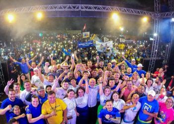 Juntos e misturados – Interior esquece ideologias e junta esquerda e direita no mesmo palanque