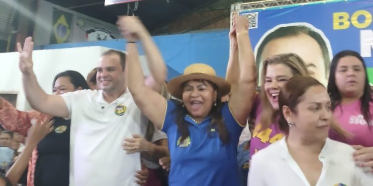 Socorro Lopes intensifica campanha em Manaus com foco nas comunidades e no empoderamento feminino