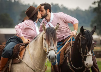 Isabelle Nogueira já levou o namorado Matteus Amaral para conhecer sua cidade natal e agora foi a vez da. Matteus