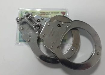Após golpear ex com terçado, homem é preso no PAC solicitando nova identidade