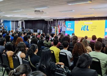 IEL celebra estagiários com estudos e diversão no Clube do Trabalhador