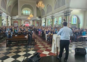 “Mães que Oram pelos Filhos” realiza 4º Encontro em Manaus