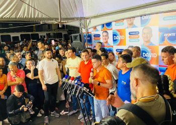 Com legado de obras e avanços históricos nos serviços públicos, chapa à reeleição de David Almeida e Renato Junior é oficializada