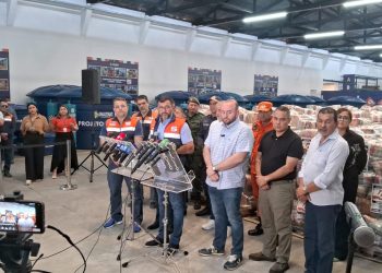 Governador Wilson Lima acompanha preparação de ajuda humanitária para municípios afetados pela estiagem