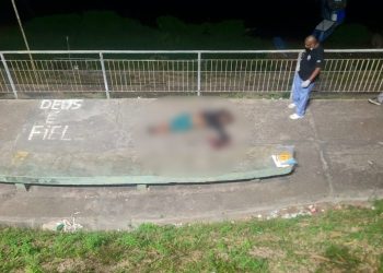 CRIVADO DE BALAS: Jovem morre ao ser atingido com vários tiros em Manaus