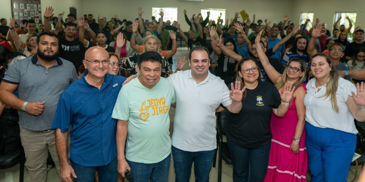 Bob Cidade e Menezão cumprem agenda evangélica