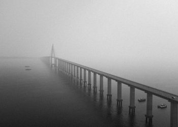 Manaus coberta de fumaça.