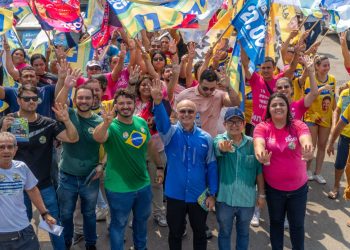No Alvorada, Coronel Menezes ouve apelo da população por melhorias no transporte coletivo