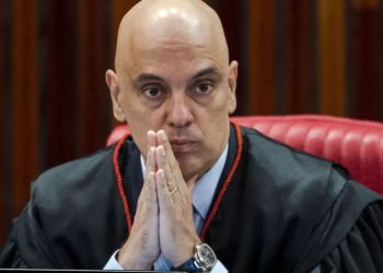 Oposição já prepara pedido de impeachment contra Alexandre de Moraes