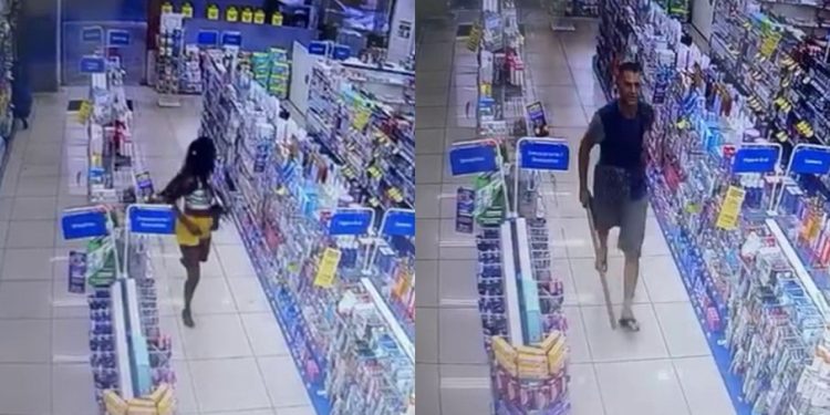 Mulher é espancada com pedaço de madeira dentro de farmácia; veja vídeo