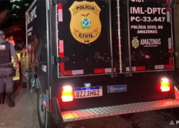 Pai mata filho com facada no coração em Manaus